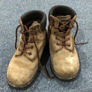 Boys work boots